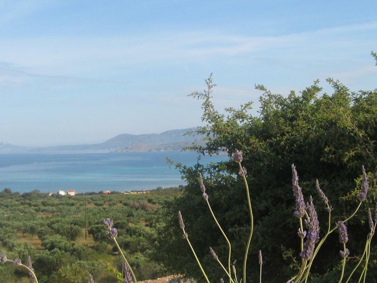 Studios Maniati Elafonissos Bagian luar foto